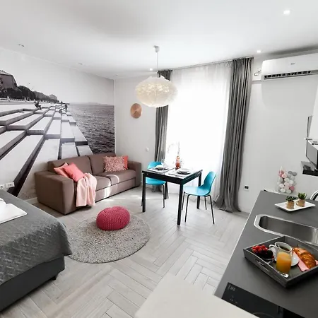 Unique Apartment Zadar Exterior photo